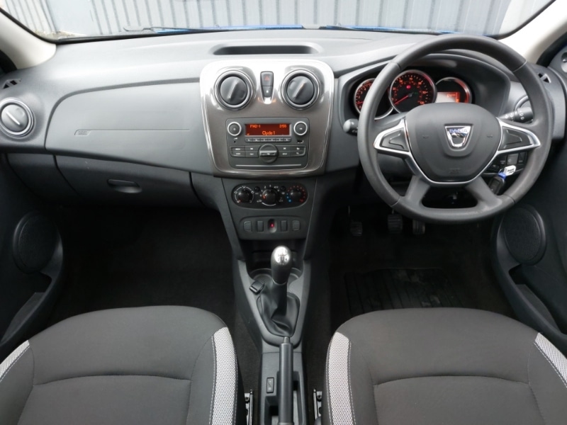 Used Dacia Sandero Stepway 2020 for sale - 77726556: Photo 2