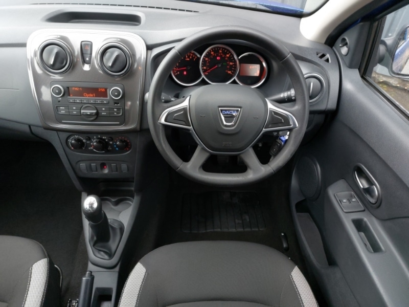 Used Dacia Sandero Stepway 2020 for sale - 77726556: Photo 7