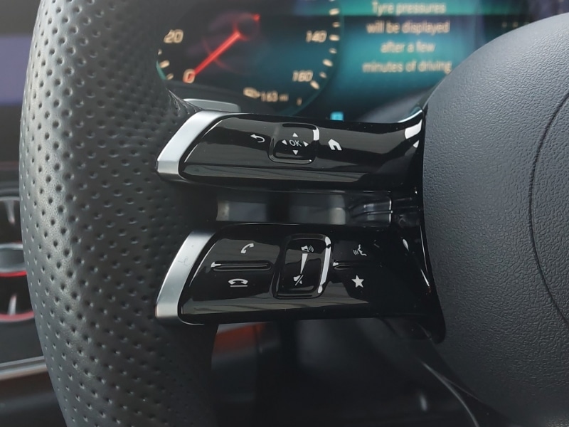 Used Mercedes-Benz E Class 2022 for sale - 76579392: Photo 17