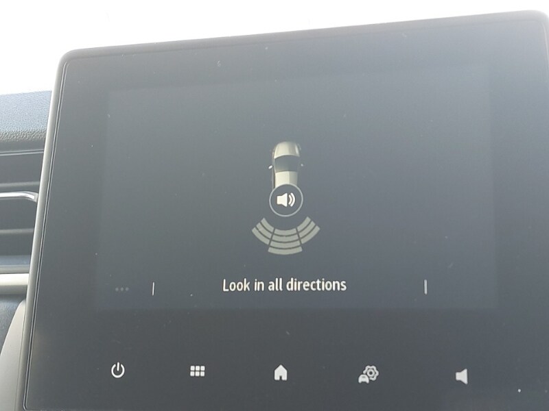 Used Renault Captur 2023 for sale - 77852296: Photo 13