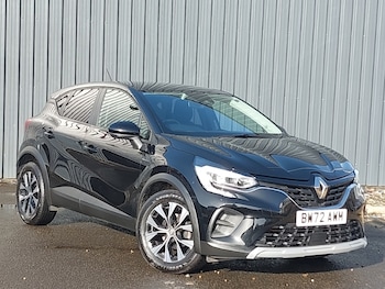 Used Renault Captur 2023 for sale - 77852296: Photo