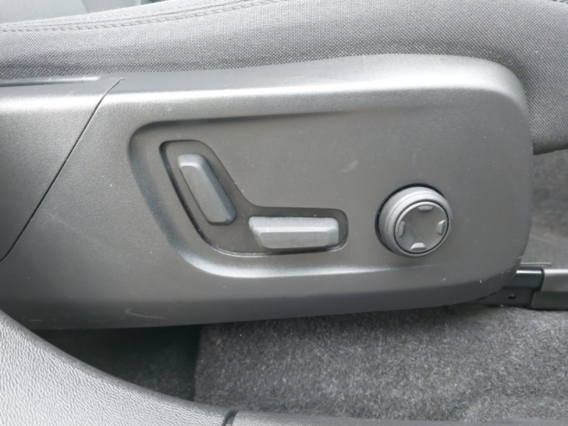 Used Volvo XC40 2023 for sale - 77786697: Photo 15