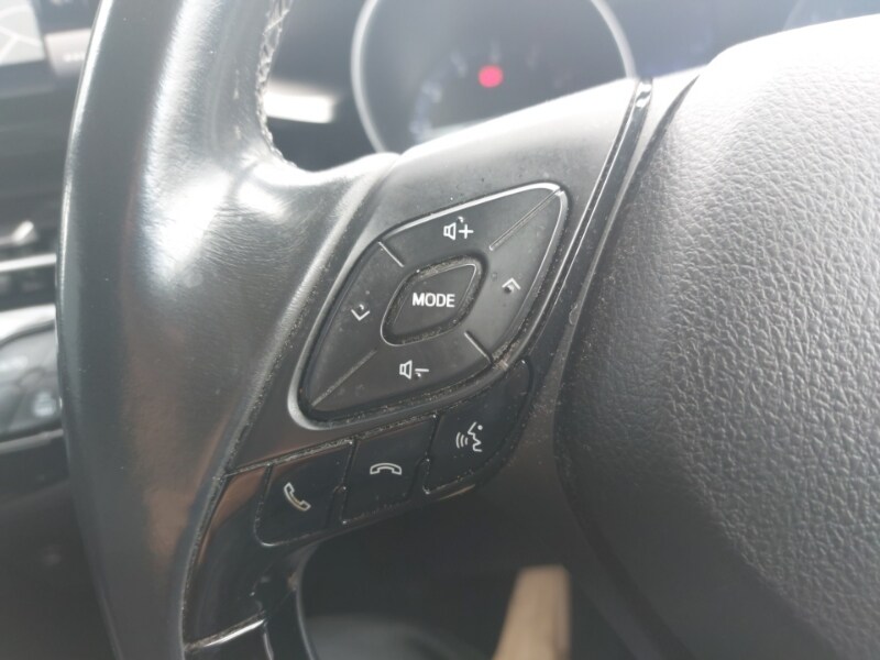 Used Toyota C-HR 2018 for sale - 77947547: Photo 15