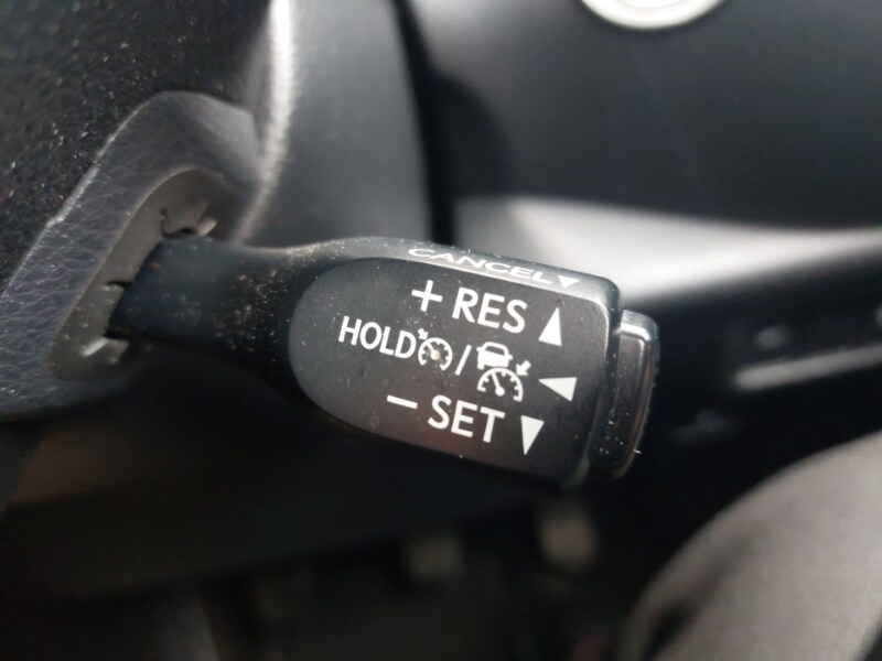 Used Toyota C-HR 2018 for sale - 77947547: Photo 18