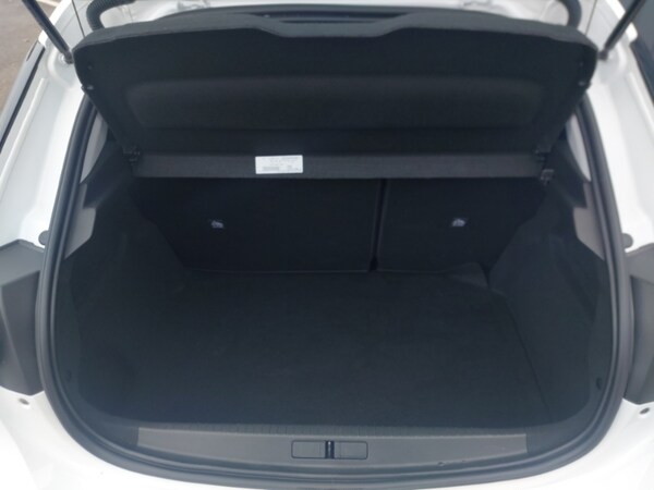 Used Vauxhall Corsa 2022 for sale - 76237939: Photo 8