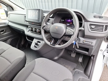 Used Renault Trafic 2026 for sale - 78945408: Photo