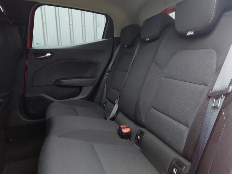 Used Renault Clio 2022 for sale - 76294325: Photo 6