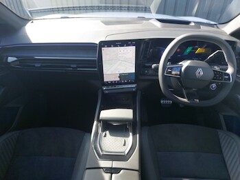 Used Renault Other 2025 for sale - 77947543: Photo