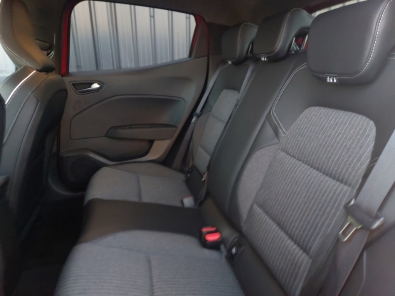 Used Renault Clio 2022 for sale - 77126108: Photo 6