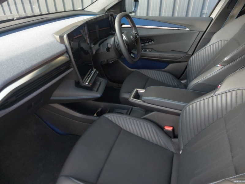 Used Renault Scenic E-Tech 2025 for sale - 77126124: Photo 5