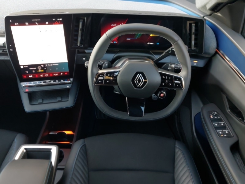 Used Renault Scenic E-Tech 2025 for sale - 77126124: Photo 7