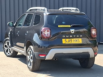 Used Dacia Duster 2019 for sale - 79113031: Photo