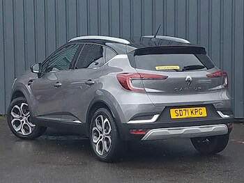 Used Renault Captur 2021 for sale - 77472202: Photo