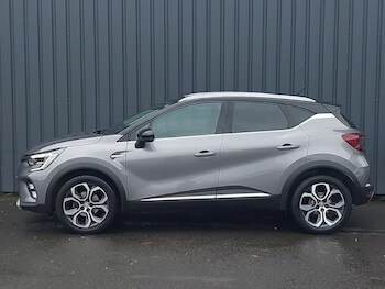 Used Renault Captur 2021 for sale - 77472202: Photo