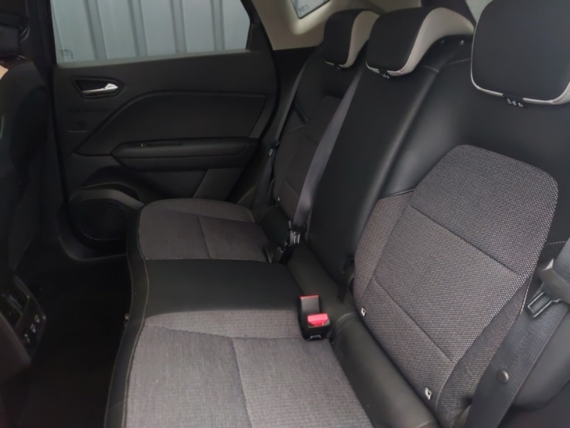 Used Renault Captur 2021 for sale - 77472202: Photo 6