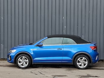 Used Volkswagen T-Roc 2023 for sale - 79106093: Photo