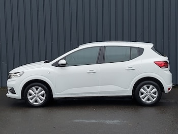 Used Dacia Sandero 2022 for sale - 76145557: Photo