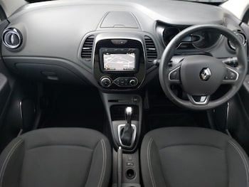 Used Renault Captur 2019 for sale - 76183254: Photo