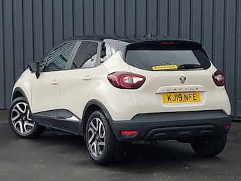 Used Renault Captur 2019 for sale - 76183254: Photo