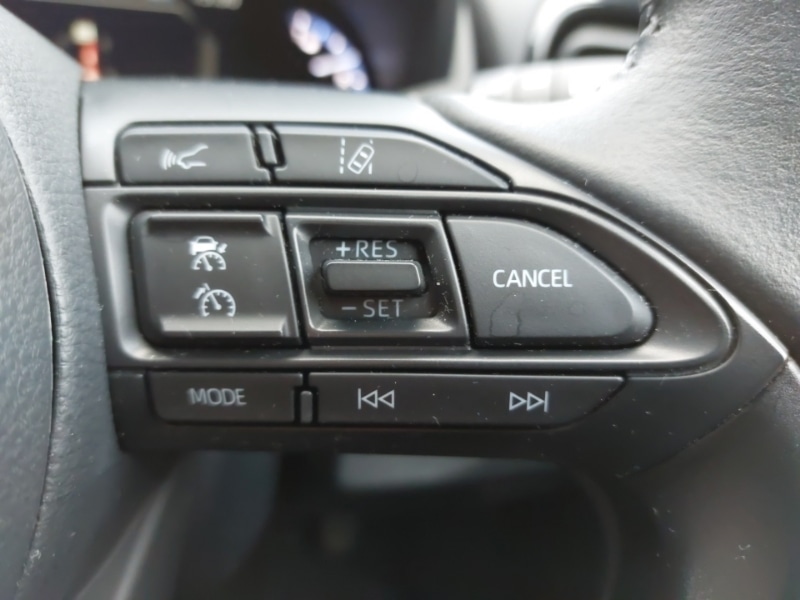 Used Toyota Yaris Cross 2022 for sale - 76959239: Photo 17