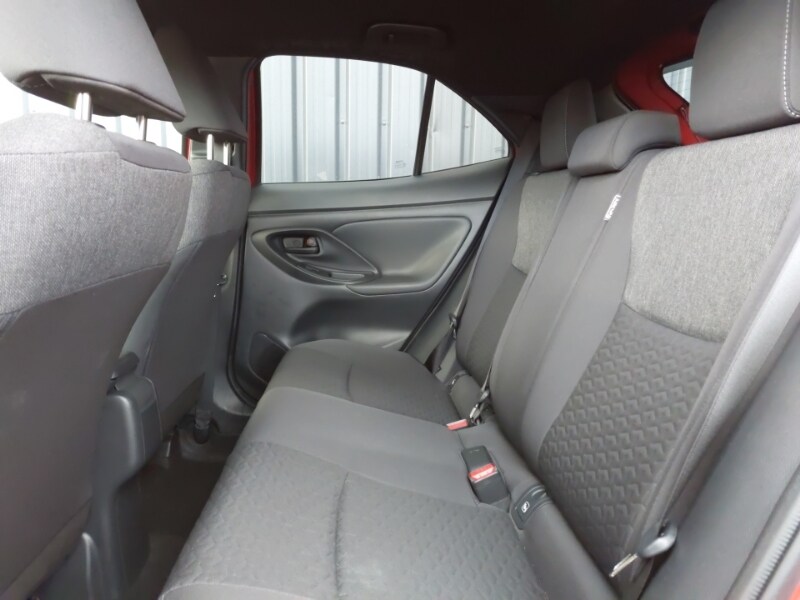 Used Toyota Yaris Cross 2022 for sale - 76959239: Photo 6