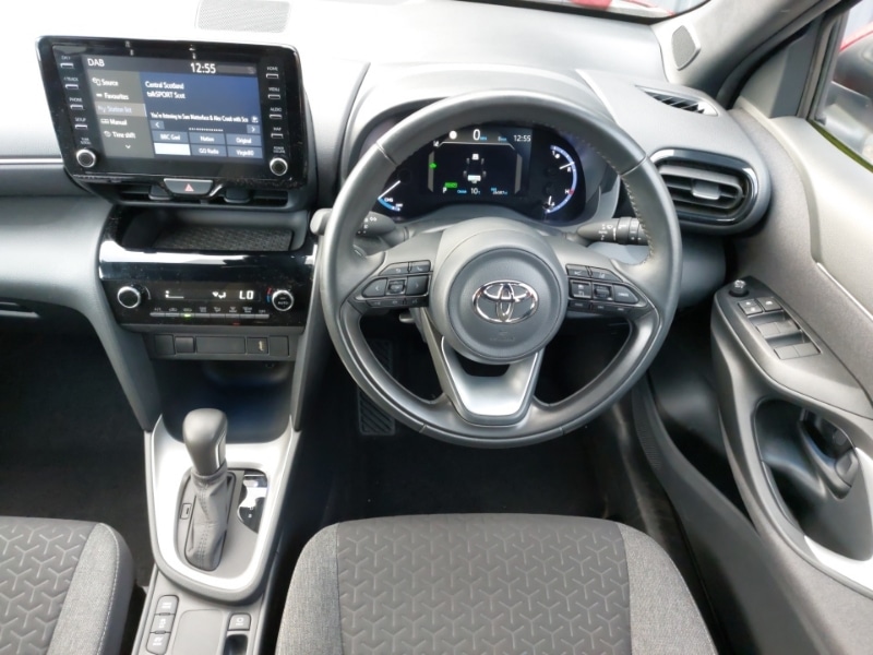 Used Toyota Yaris Cross 2022 for sale - 76959239: Photo 7