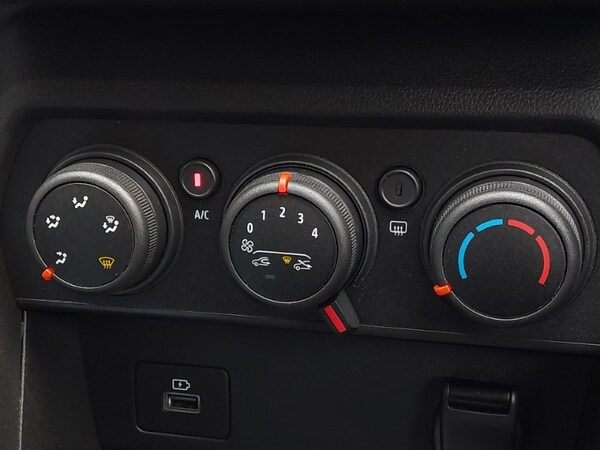 Used Dacia Sandero 2022 for sale - 76199593: Photo 16