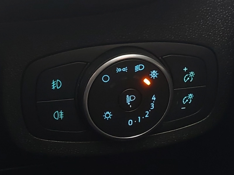 Used Ford Fiesta 2019 for sale - 77503133: Photo 17