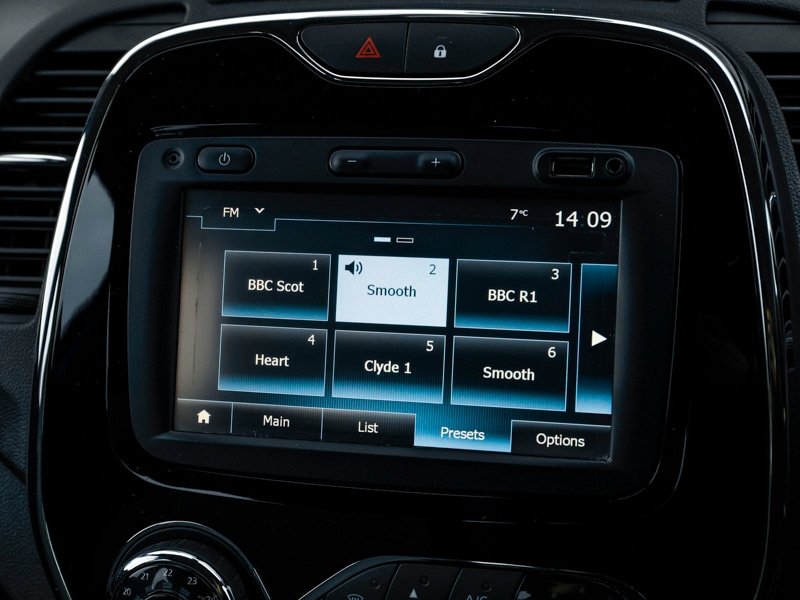 Used Renault Captur 2017 for sale - 76838974: Photo 15