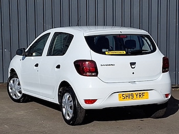 Used Dacia Sandero 2019 for sale - 78355546: Photo
