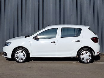 Used Dacia Sandero 2019 for sale - 78355546: Photo