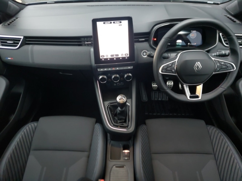 Used Renault Clio 2025 for sale - 77141845: Photo 2