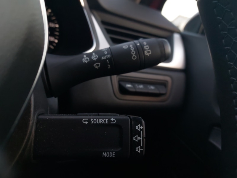 Used Renault Captur 2022 for sale - 76630601: Photo 18