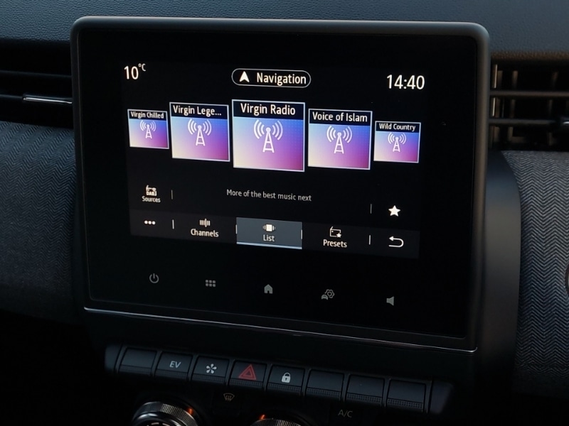 Used Renault Clio 2025 for sale - 76920236: Photo 13