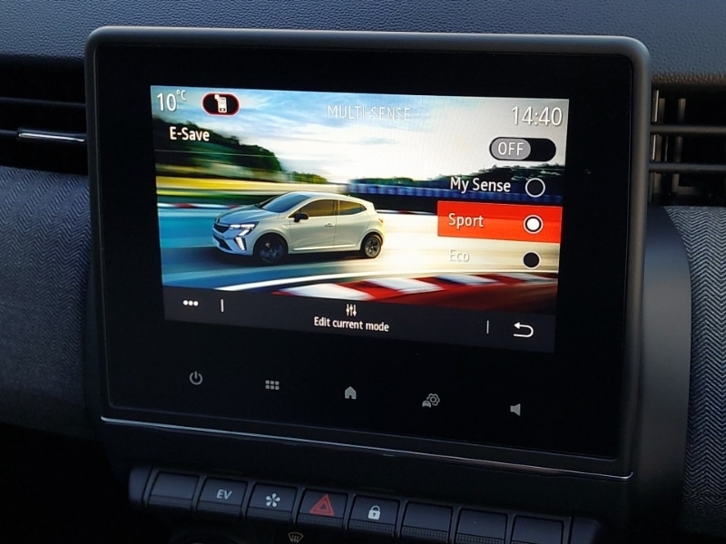 Used Renault Clio 2025 for sale - 76920236: Photo 14