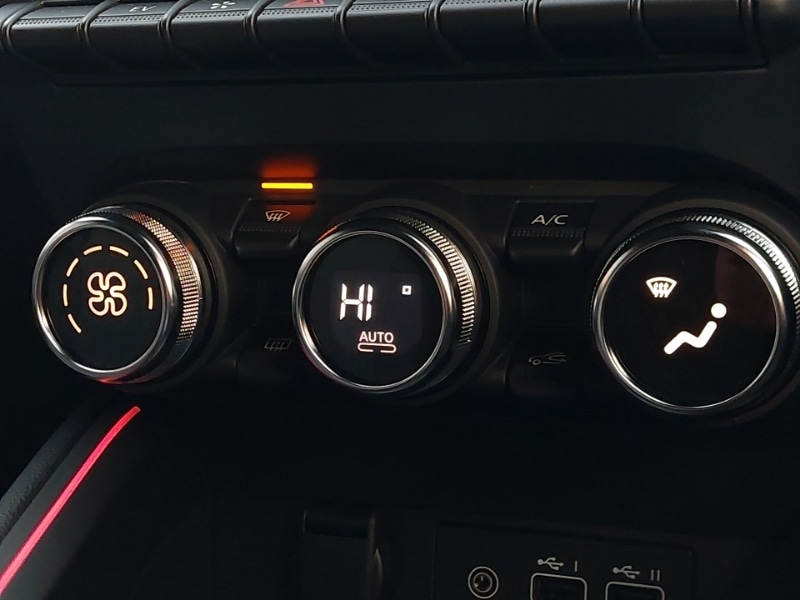 Used Renault Clio 2025 for sale - 76920236: Photo 15