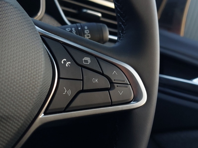 Used Renault Clio 2025 for sale - 76920236: Photo 18