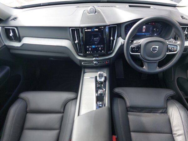 Used Volvo XC60 2024 for sale - 76098957: Photo 2