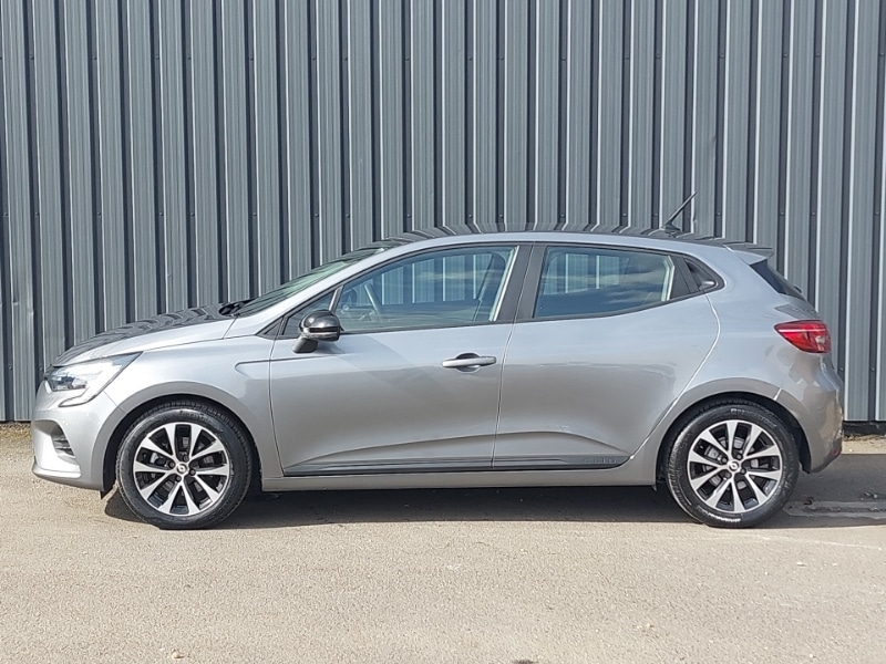 Used Renault Clio 2023 for sale - 77933567: Photo 4