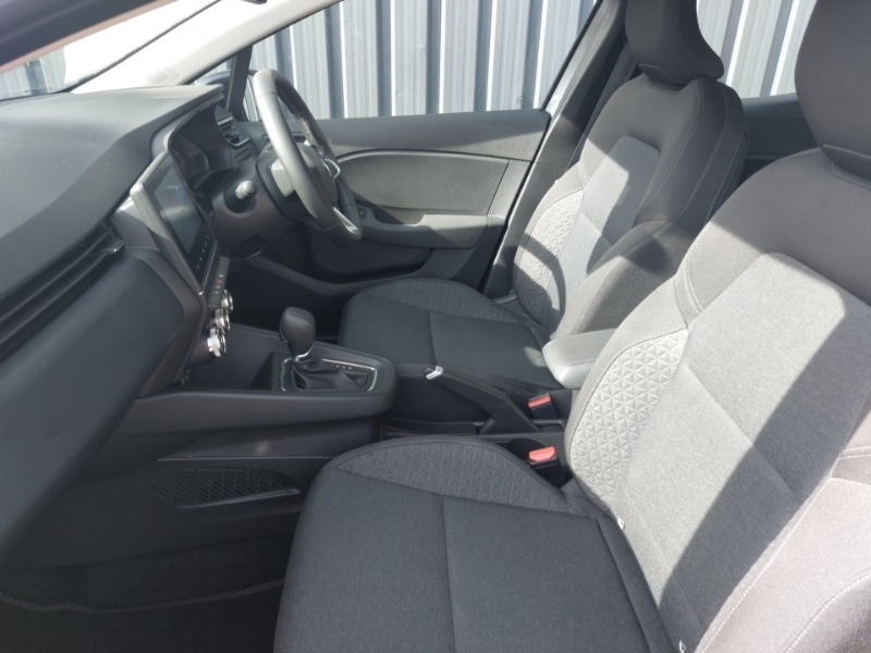 Used Renault Clio 2023 for sale - 77933567: Photo 5