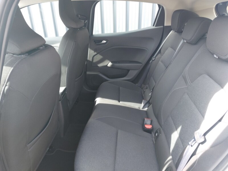 Used Renault Clio 2023 for sale - 77933567: Photo 6