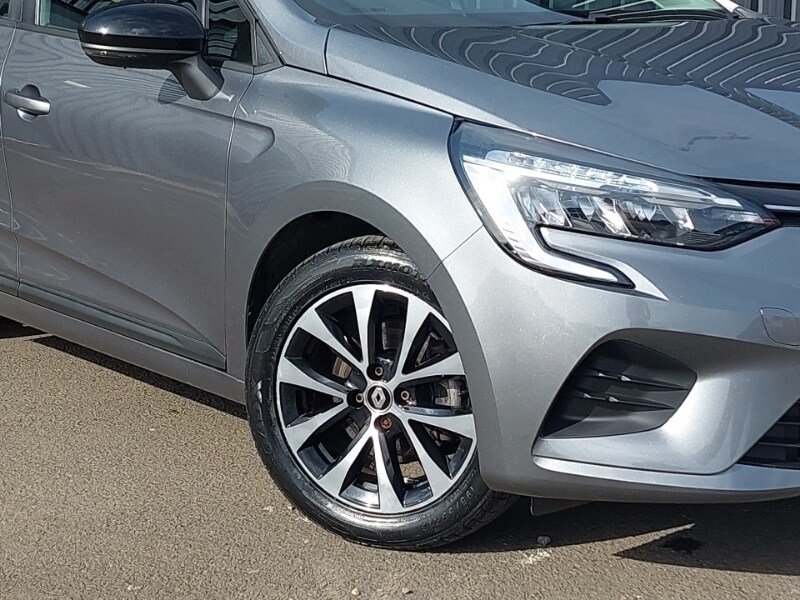 Used Renault Clio 2023 for sale - 77933567: Photo 9