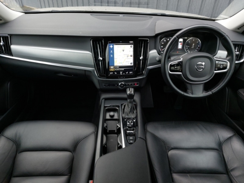 Used Volvo V90 2018 for sale - 77536796: Photo 2