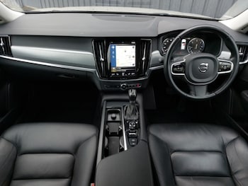 Used Volvo V90 2018 for sale - 77536796: Photo