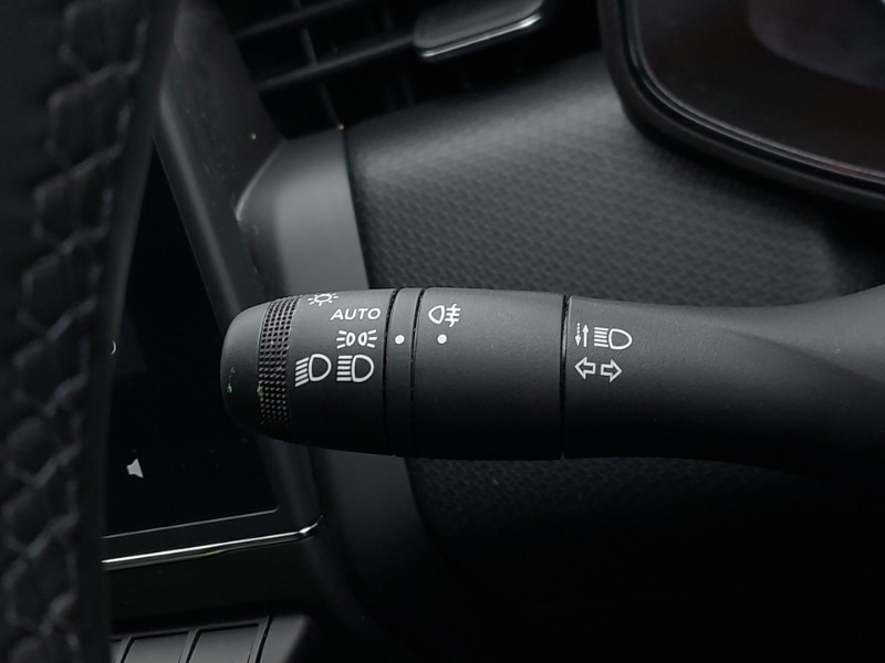 Used Renault Clio 2021 for sale - 76566891: Photo 18