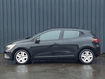 Used Renault Clio 2021 for sale - 76566891: Photo