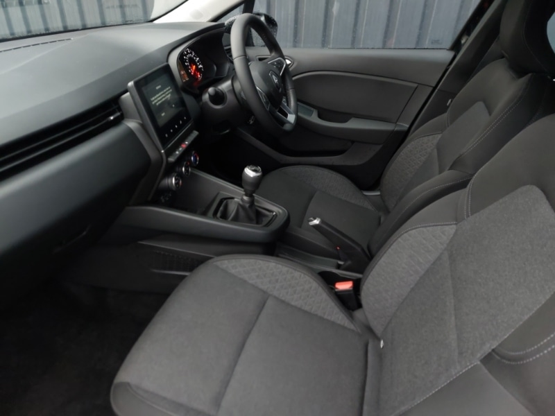 Used Renault Clio 2021 for sale - 76566891: Photo 5