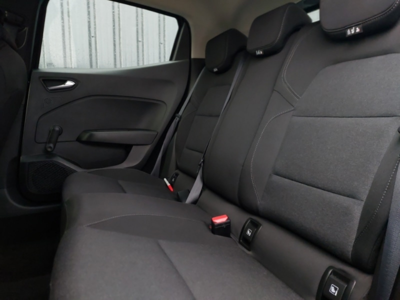 Used Renault Clio 2021 for sale - 76566891: Photo 6