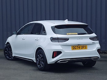 Used Kia Ceed 2024 for sale - 77329955: Photo