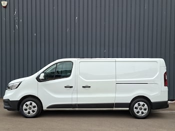 Used Renault Trafic 2024 for sale - 79332936: Photo